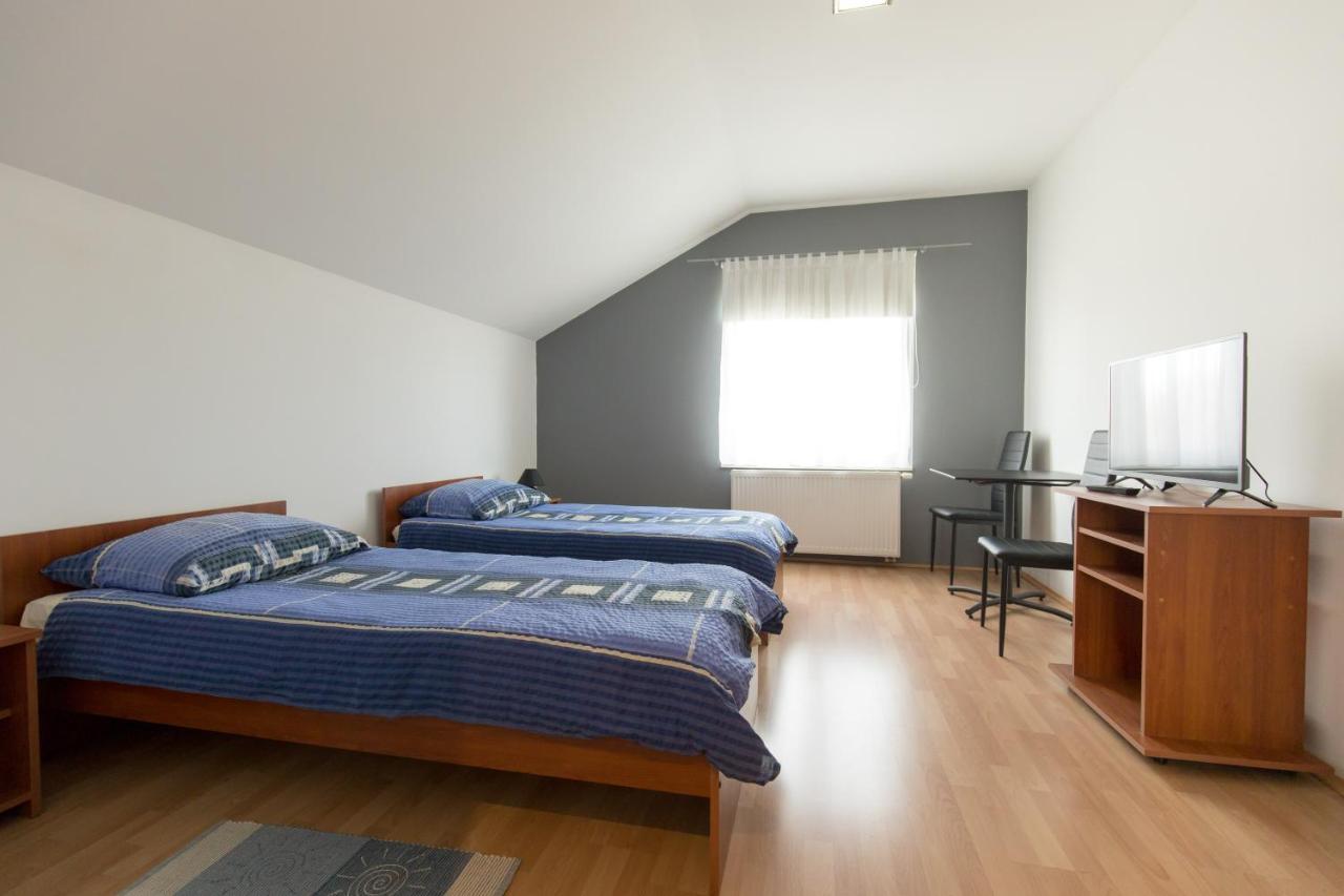 Guesthouse Capistro Bilje Eksteriør bilde