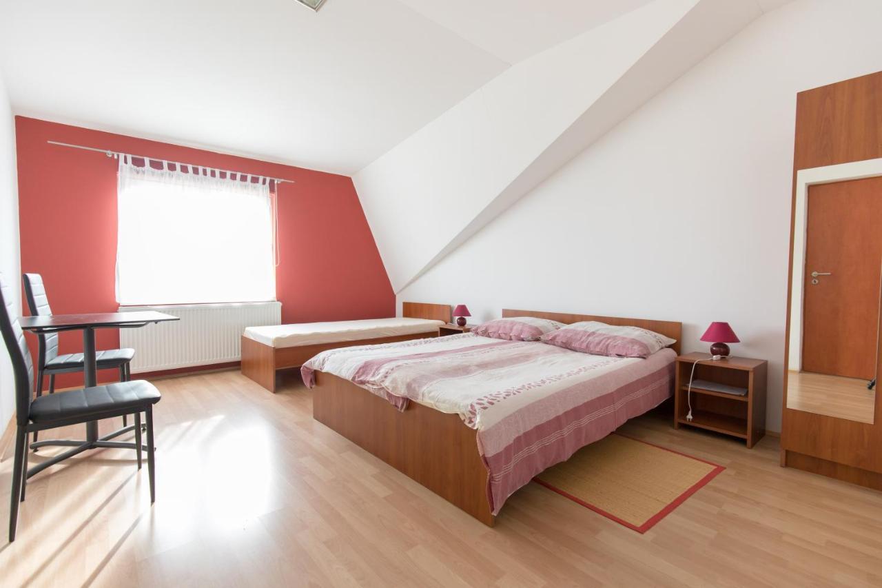 Guesthouse Capistro Bilje Eksteriør bilde