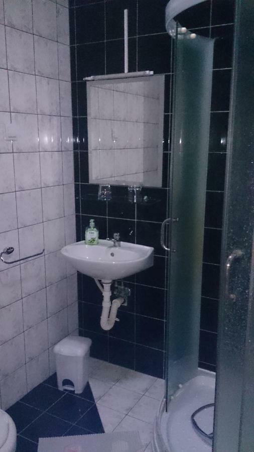 Guesthouse Capistro Bilje Eksteriør bilde